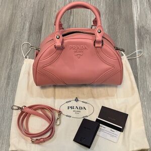 Prada VINTAGE Monochrome Bowler Pink ,Strap, dust bag, authenticity card
